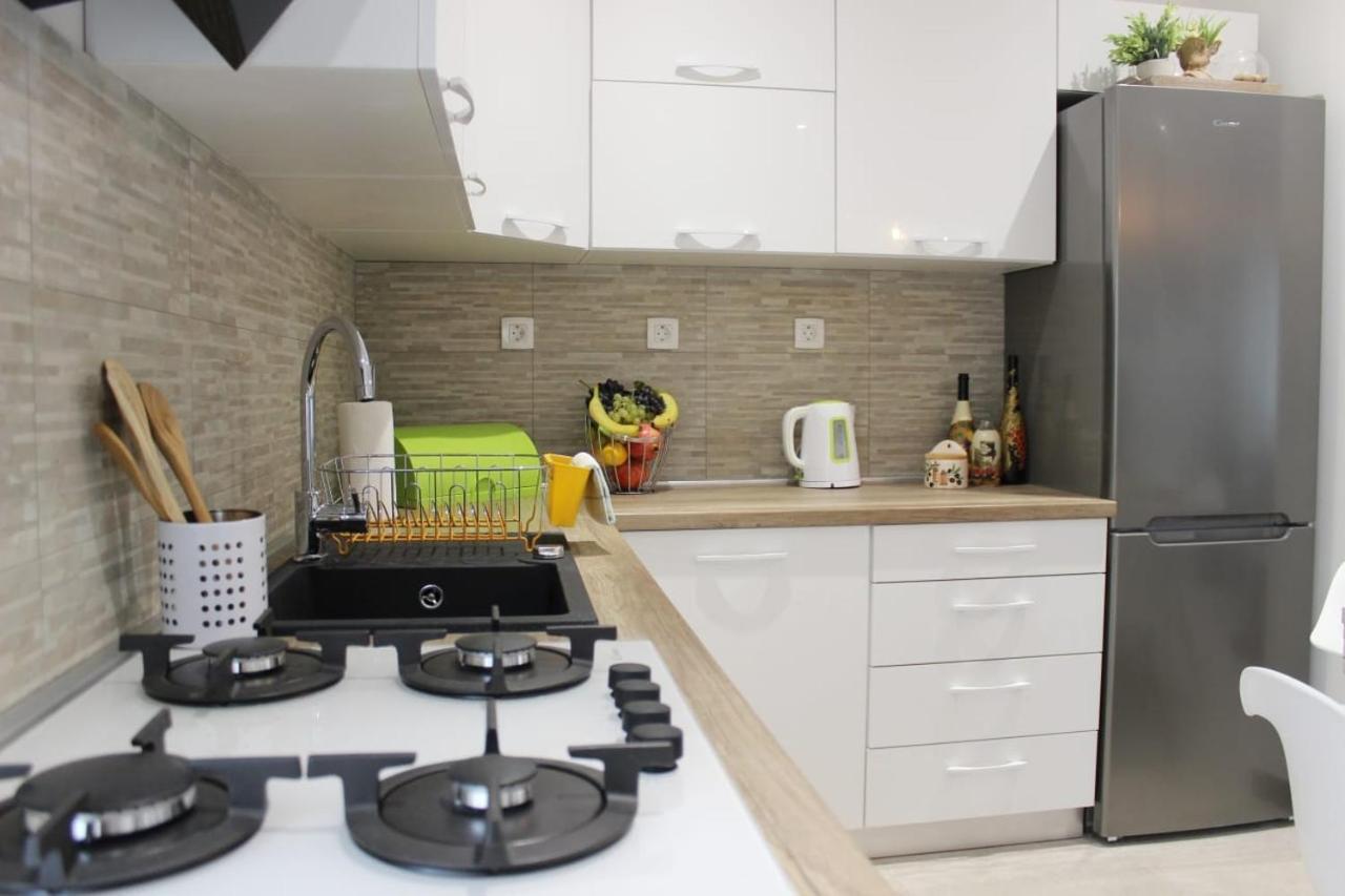 Holiday Home Ela Dračevica 外观 照片