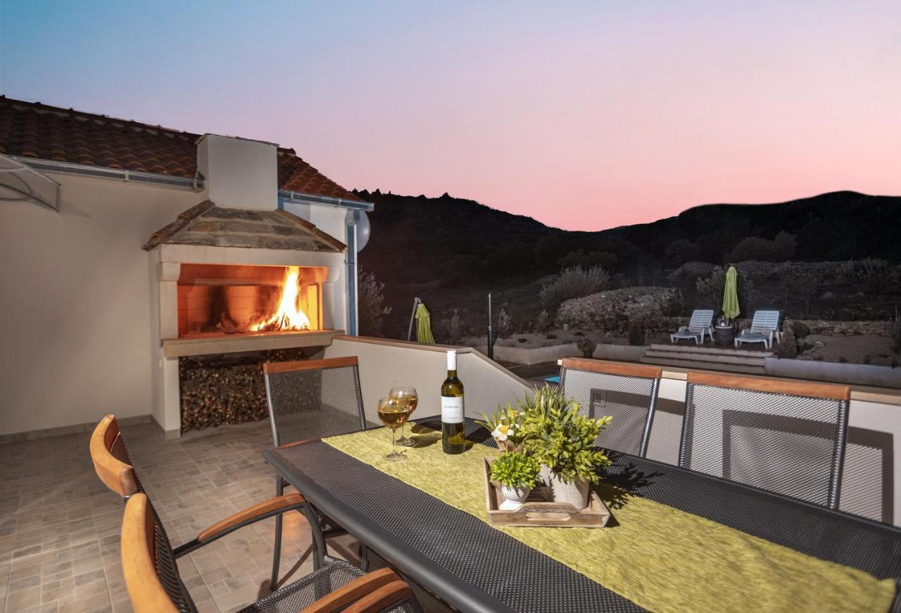 Holiday Home Ela Dračevica 外观 照片