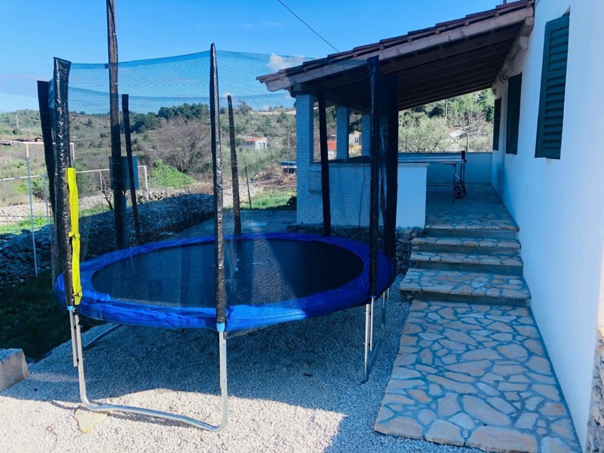 Holiday Home Ela Dračevica 外观 照片